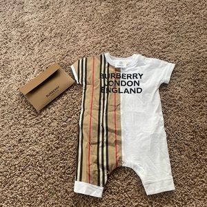Baby burberry onesie